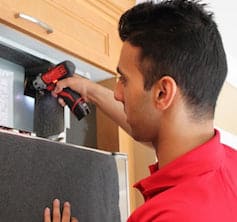 appliance repairman